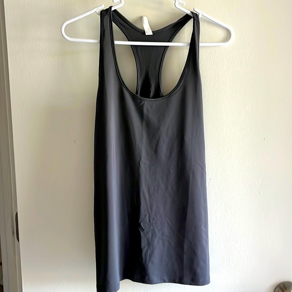 Under Armour Gray Women’s Muscle Tank - Small